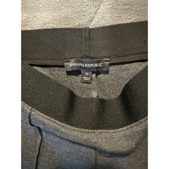 Banana Republic Pull On Ponte Pants Gray Comfort Pleated Fitted Office Women's 0 - Picture 2 of 11